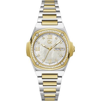 Montre GC Y98008L1MF Coussin Shape Lady
