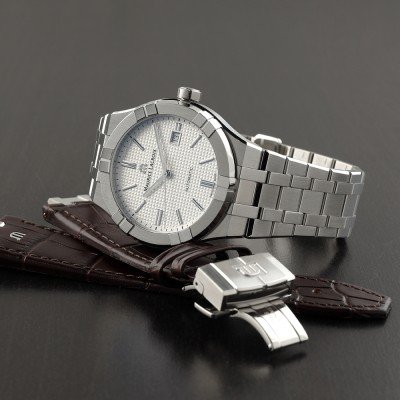 Montre Maurice Lacroix Les Historiques AI6008-SS002-130-2 Aikon Automatic